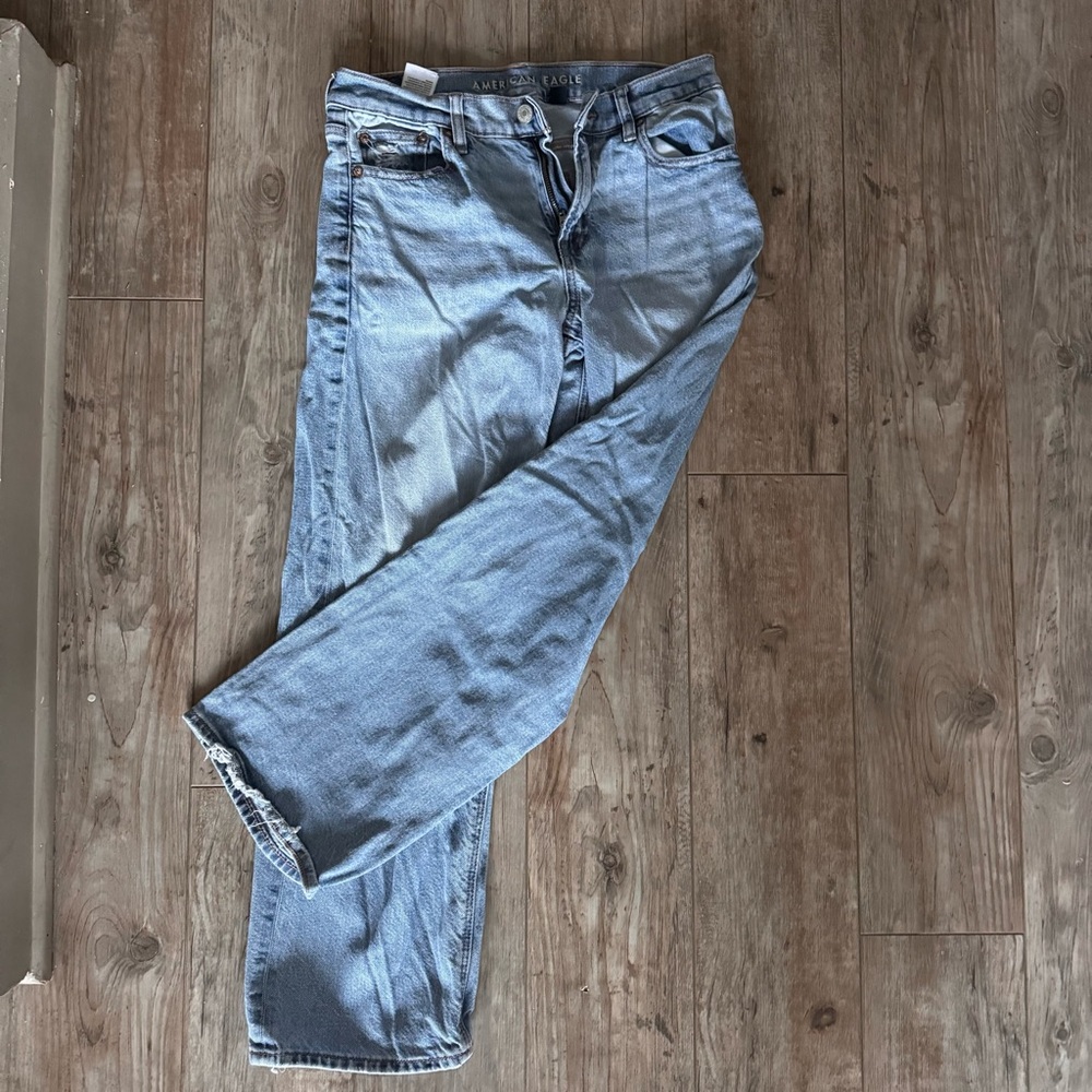 American Eagle Outfitters Light Blue Boyfriend Jeans